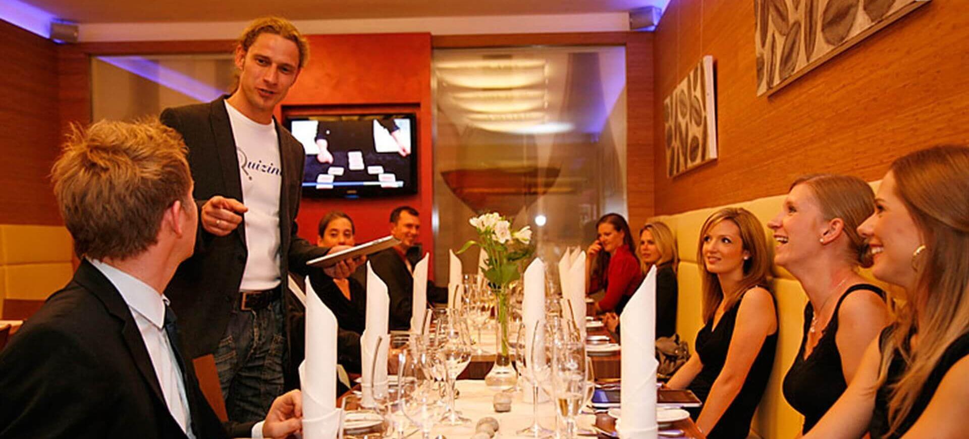 TeamEvent - Das Activity Dinner - Team gemeinsam beim Essen