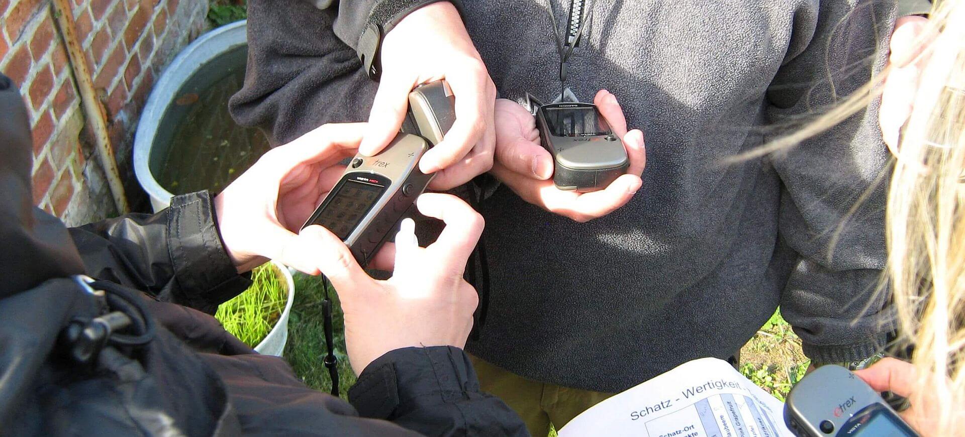 TeamBuilding - GPS-Rallye / Geocaching mit GPS-Gerät, Kompass und Funkgeräten