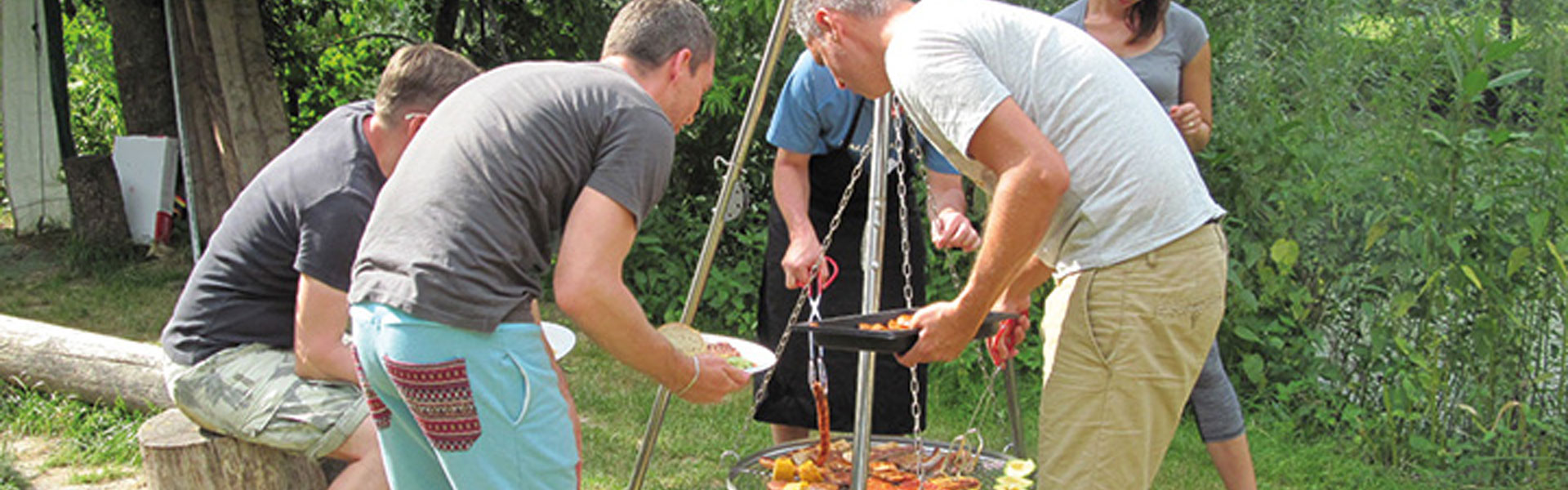 TeamEvent - Grillen und Lagerfeuer direkt am Neckar